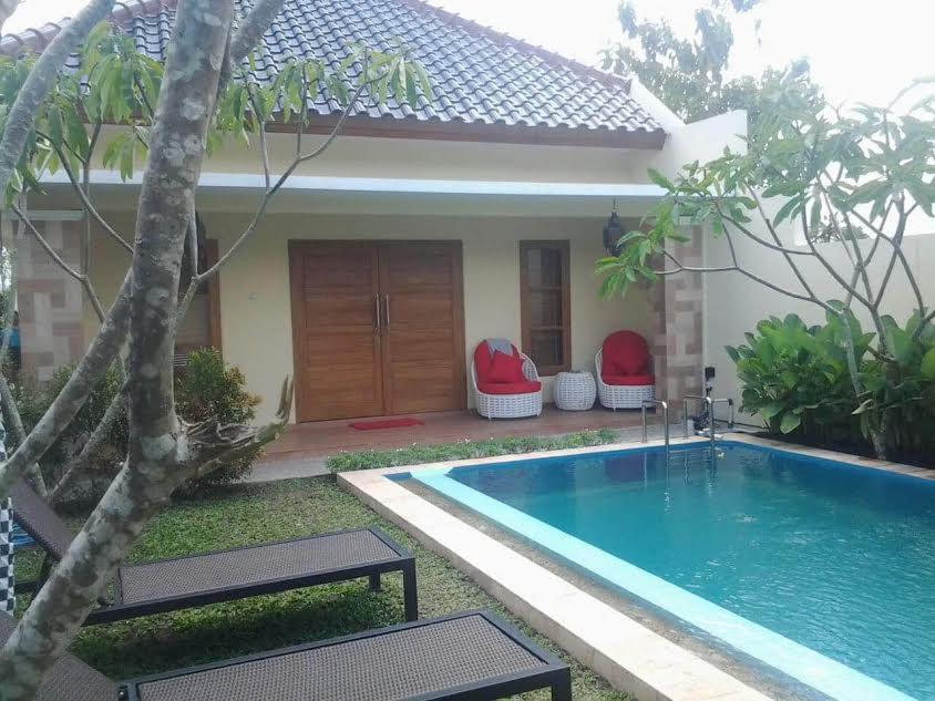Rosseno Villa Yogyakarta Exterior photo